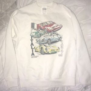 White brandy melville sweater never worn